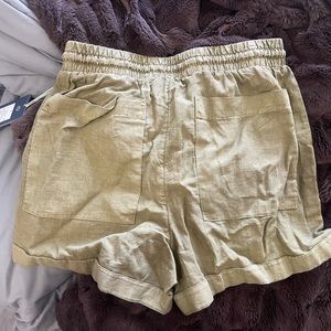 Linen shorts